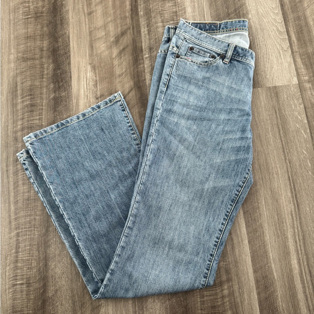 Women’s Express X2 Denim Laboratory Flare Jeans - Size 6 Reg